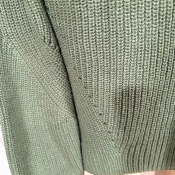 M Lounge stitch rib high neck sweater in forest green - Picture 9 of 12